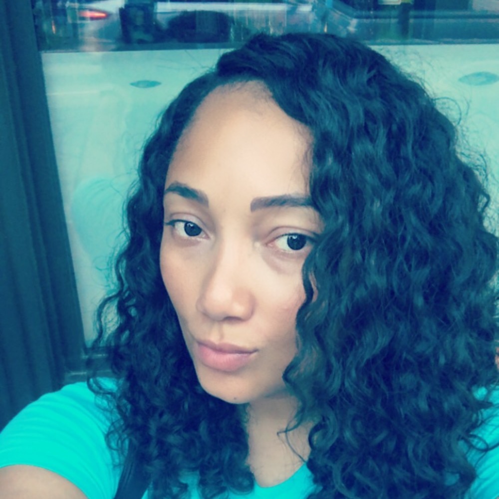 Meet your Posher, Elizabeth